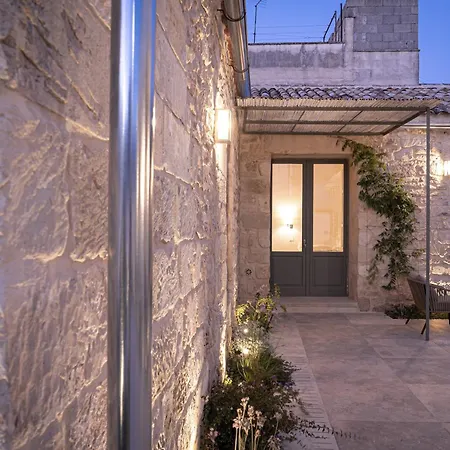 Iardino Asce Lisària